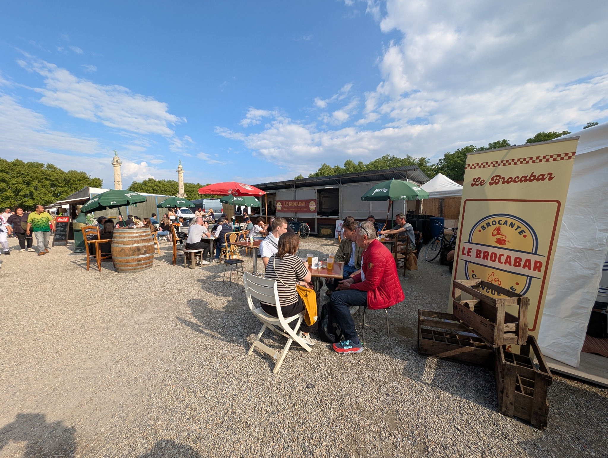 Le Brocabar à la Brocante des Quinconces à Bordeaux
